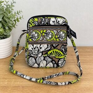 Vera Bradley Crossbody Bag Retired Lime Green Black Floral Quilted Mini Messenge